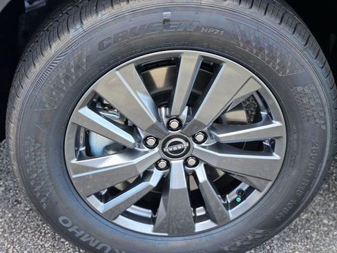 New 2025 Nissan Pathfinder SV image 8