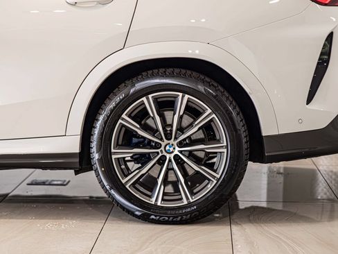 Used 2024 BMW X6 xDrive40i AWD/4WD image 7