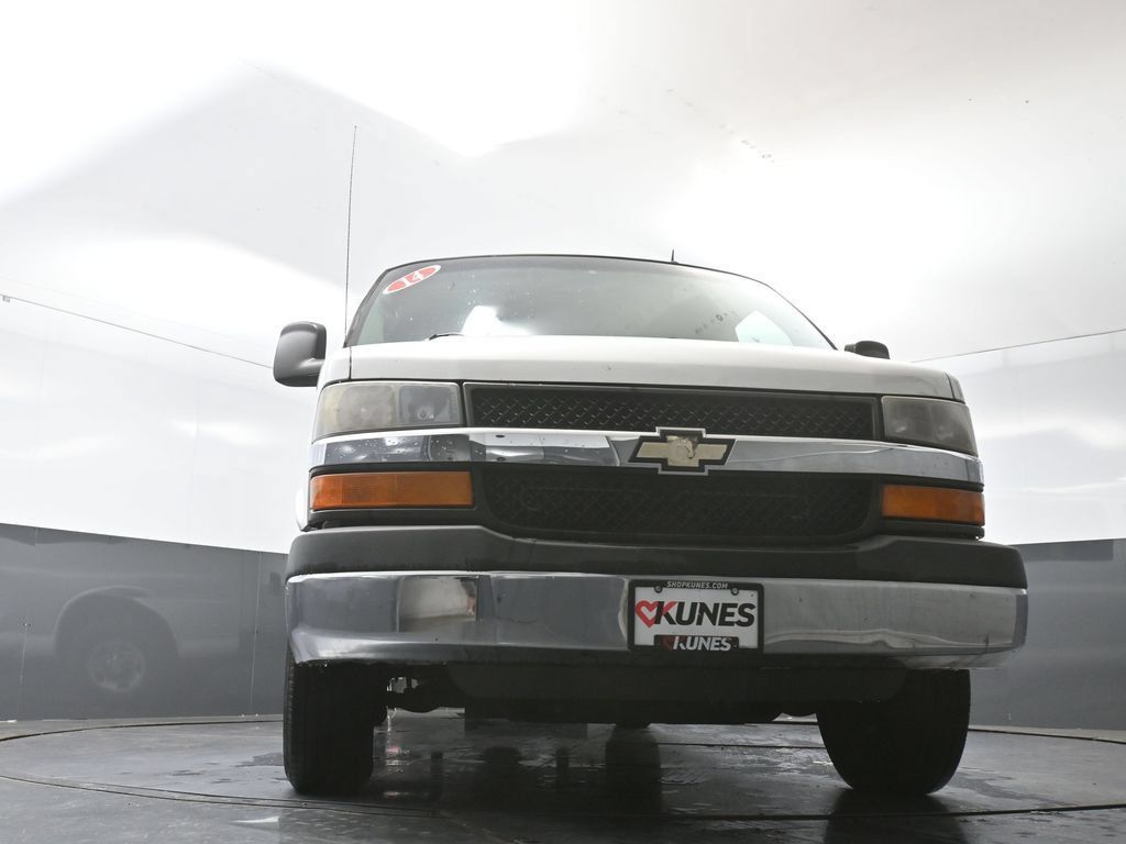 Used 2014 Chevrolet Express 3500 LT w/ LT Preferred Equipment Group RWD image 26