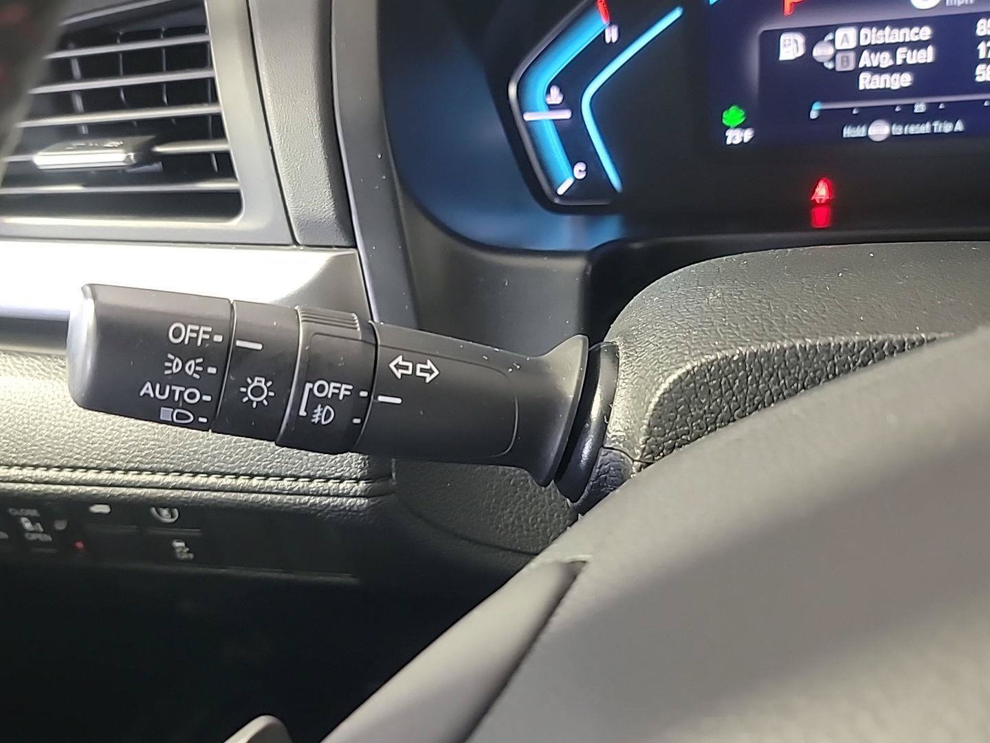 Certified 2023 Honda Odyssey Sport image 30