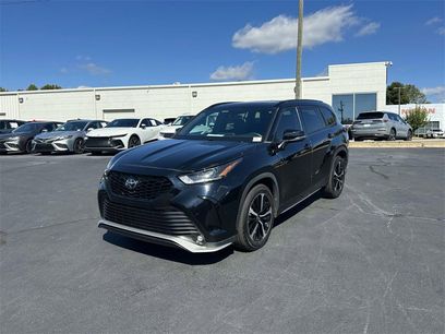 Used 2022 Toyota Highlander XSE