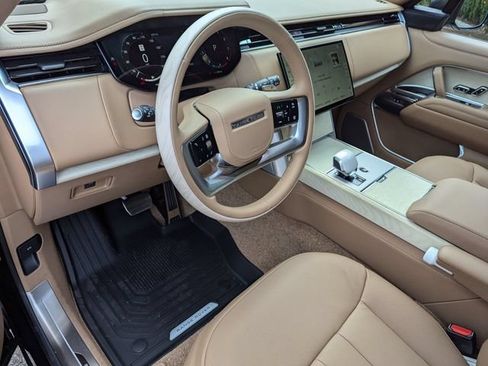 New 2025 Land Rover Range Rover SV AWD/4WD image 7
