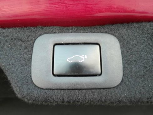 Used 2018 Lexus LS 500 w/ Interior Upgrade Package image 25