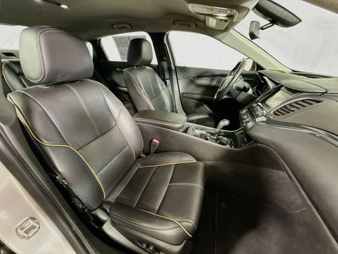 Used 2020 Chevrolet Impala Premier FWD image 27