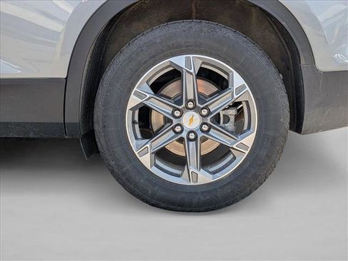 Used 2025 Chevrolet Blazer LT image 14