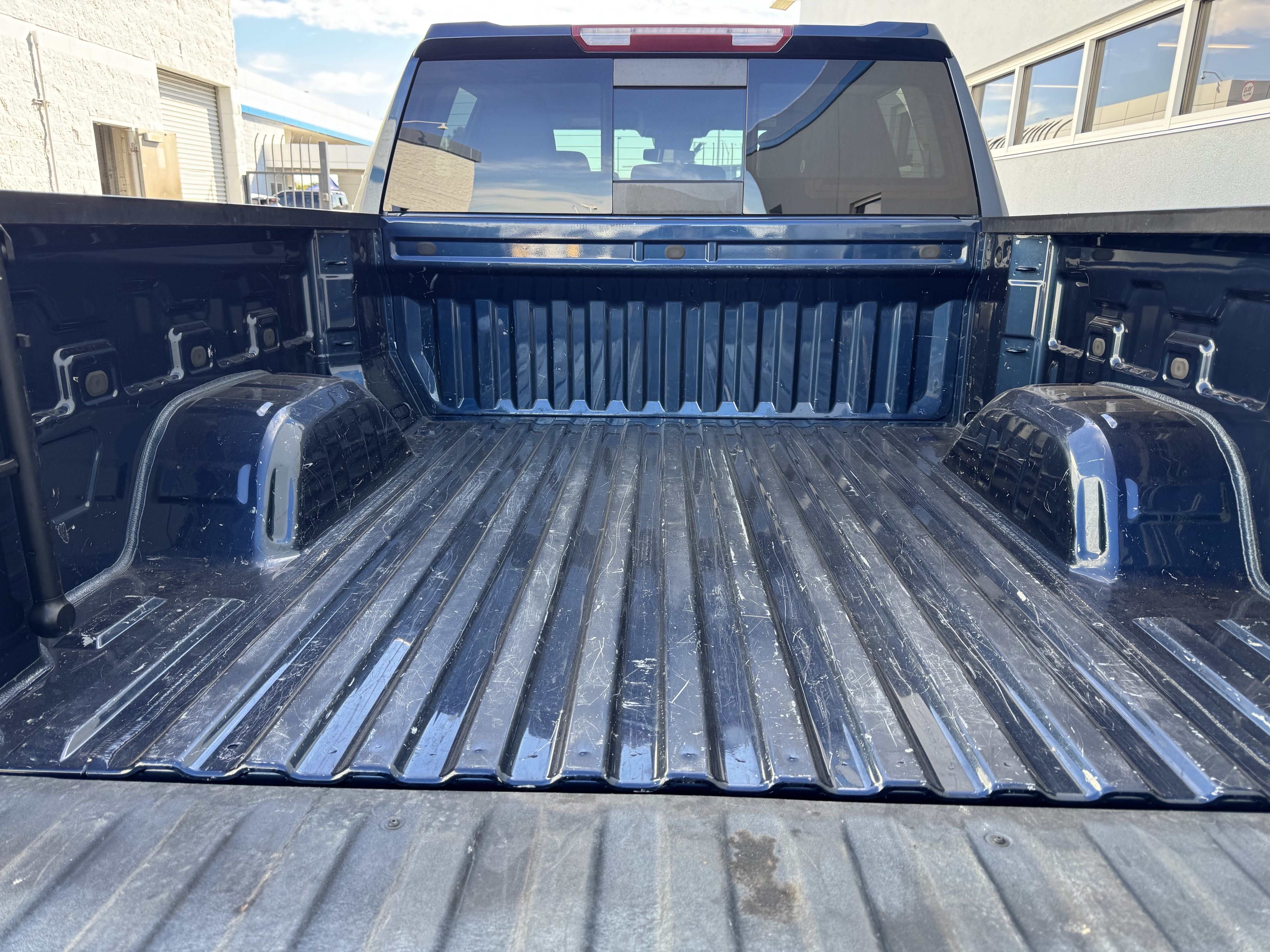 Certified 2022 Chevrolet Silverado 1500 LT w/ Safety Package AWD/4WD image 19