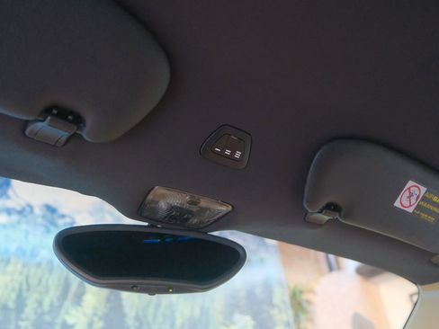 Used 2006 Porsche Cayman S image 21