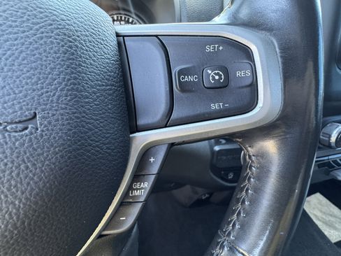 Used 2022 RAM 1500 Big Horn RWD image 32