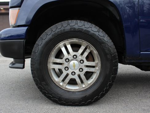 Used 2010 Chevrolet Colorado LT AWD/4WD image 36
