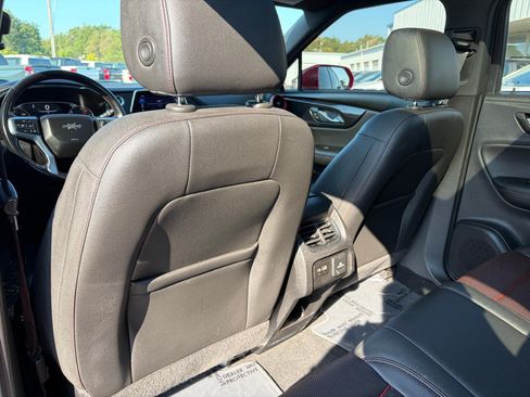 Used 2019 Chevrolet Blazer RS w/ Sun and Wheels Package FWD image 39