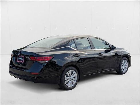 New 2025 Nissan Sentra S image 2