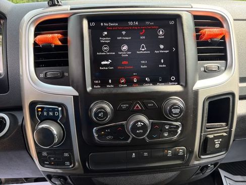 Used 2019 RAM 1500 Big Horn AWD/4WD image 19