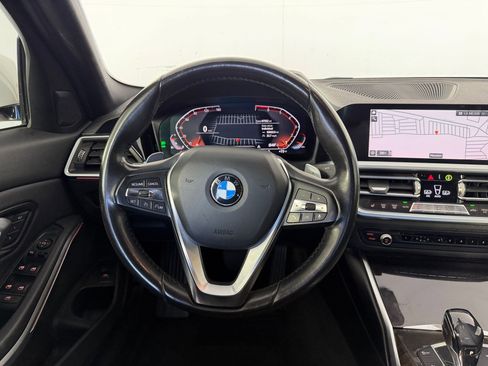 Used 2021 BMW 330i Sedan w/ Convenience Package RWD image 15