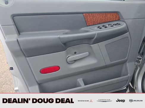 Used 2006 Dodge Ram 2500 Truck SLT w/ Quad Cab Big Horn Value Group image 11