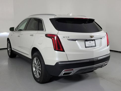 Used 2020 Cadillac XT5 Premium Luxury FWD image 4