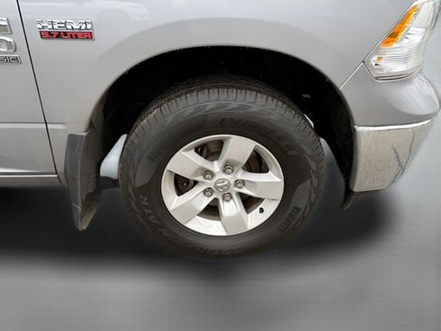 Used 2023 RAM 1500 Classic SLT w/ Protection Group AWD/4WD image 30