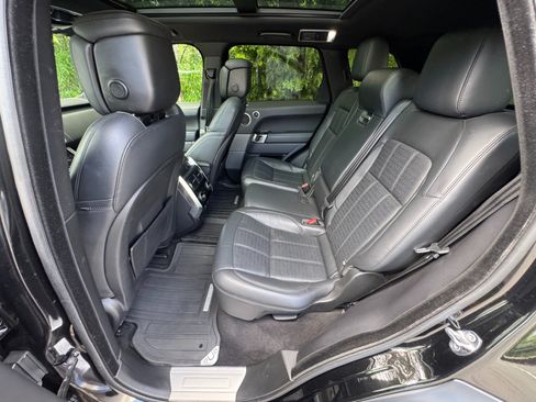 Used 2018 Land Rover Range Rover Sport HSE Dynamic AWD/4WD image 46