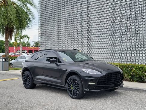 Used 2024 Aston Martin DBX 707 AWD/4WD image 1