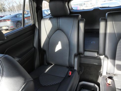 Certified 2025 Toyota Highlander XSE image 13