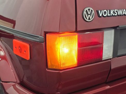 Used 1990 Volkswagen Cabriolet FWD image 29