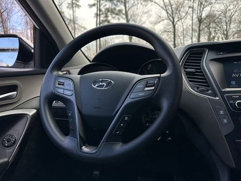 Used 2017 Hyundai Santa Fe Sport FWD image 18