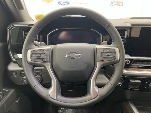 New 2026 Chevrolet Silverado 1500 LT Trail Boss w/ Convenience Package II image 13