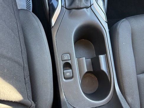 Used 2024 Toyota Corolla LE image 20