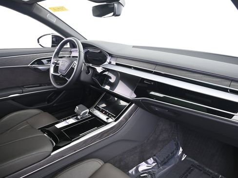 Used 2023 Audi A8 L 3.0T image 22