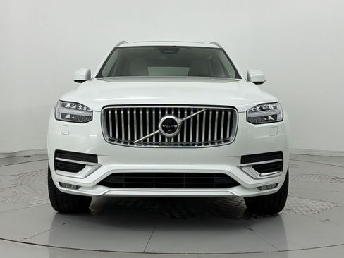 Used 2023 Volvo XC90 B5 Plus w/ Protection Package Premier AWD/4WD image 6