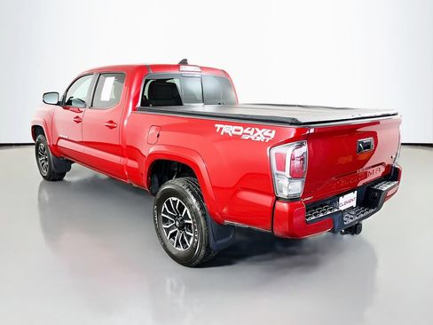 Used 2021 Toyota Tacoma TRD Sport AWD/4WD image 9