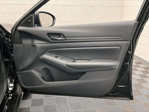 Certified 2025 Nissan Altima 2.5 S image 23