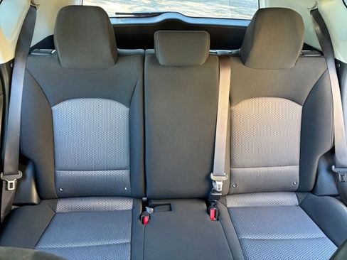 Used 2025 Kia Soul LX w/ LX Technology Package image 33