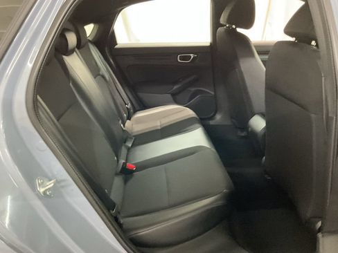 Used 2023 Honda Civic Sport image 25