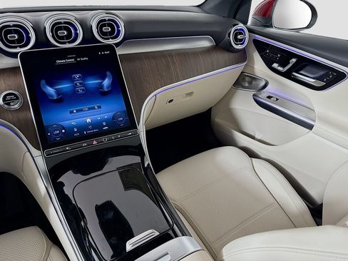New 2026 Mercedes-Benz GLC 300 4MATIC image 25
