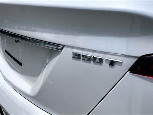 Used 2023 Cadillac CT5 Luxury w/ Cold Weather Package RWD image 18