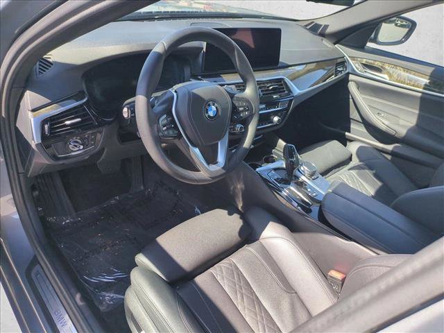 Used 2023 BMW 530i w/ Convenience Package RWD image 10