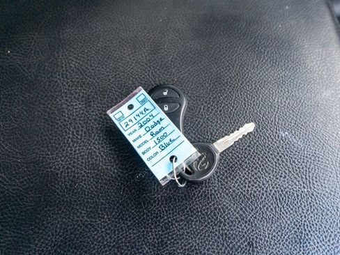 Used 2004 Dodge Ram 1500 Truck SLT w/ Quad Cab Value Group image 29