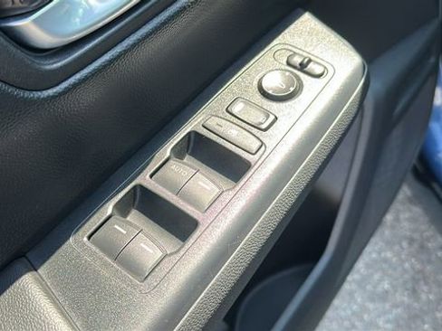 Used 2024 Honda CR-V LX image 24