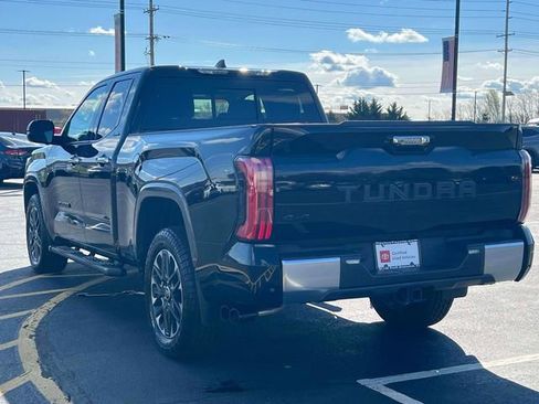 Used 2022 Toyota Tundra Limited image 4