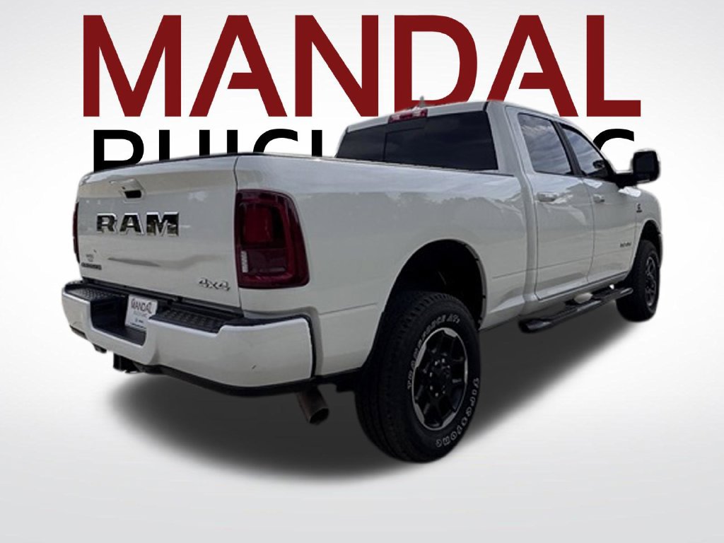 Used 2019 RAM 1500 Laramie AWD/4WD image 4