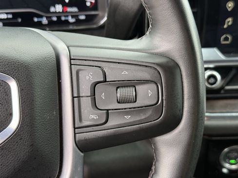 Used 2024 GMC Sierra 1500 SLT image 17