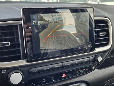 New 2026 Hyundai Venue SEL FWD image 10
