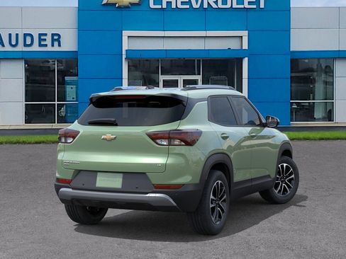 New 2026 Chevrolet TrailBlazer LT w/ Convenience Package AWD/4WD image 4