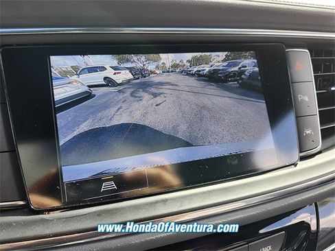 Used 2022 Buick Enclave Essence w/ Experience Buick Package image 21