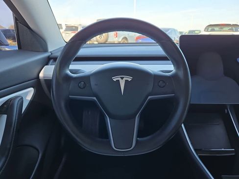 Used 2019 Tesla Model 3 Long Range image 20