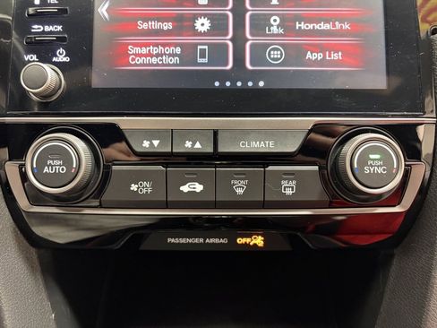 Used 2019 Honda Civic Type R image 16