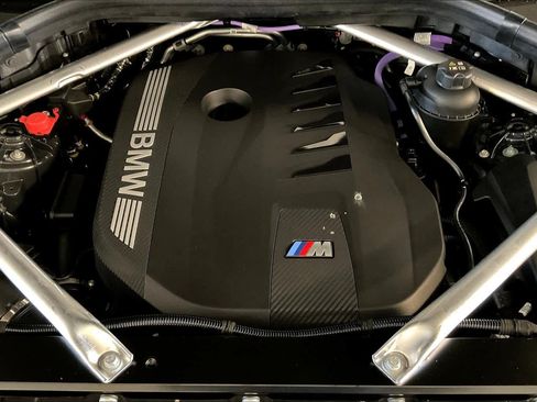 New 2026 BMW X6 xDrive40i w/ Climate Comfort Package image 17