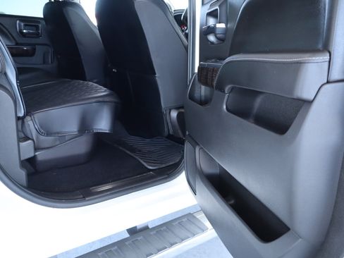 Used 2015 GMC Sierra 3500 Denali w/ Duramax Plus Package image 37