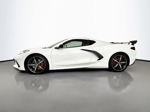 Used 2020 Chevrolet Corvette Stingray Premium Cpe w/ 3LT Preferred Equipment Group RWD image 2