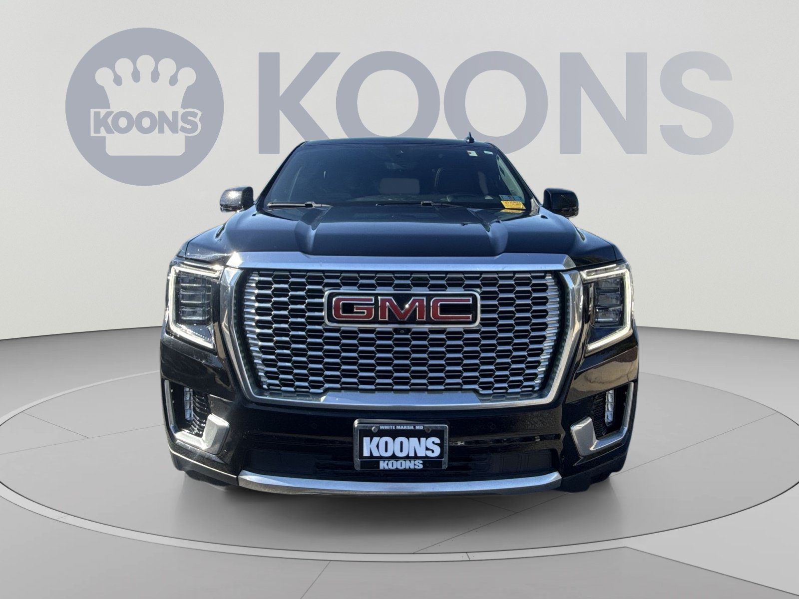 Used 2021 GMC Yukon Denali w/ Denali Premium Package AWD/4WD image 11